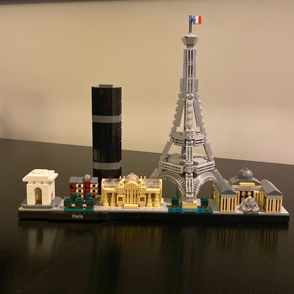 Lego Architecture Skyline Collection Paris 21044
